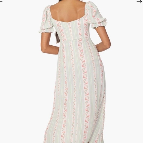 WeWoreWhat Floral Victorian Puff Sleeve
Rose Midi Dress Sweetheart Stripe Size 2 - Picture 2 of 8